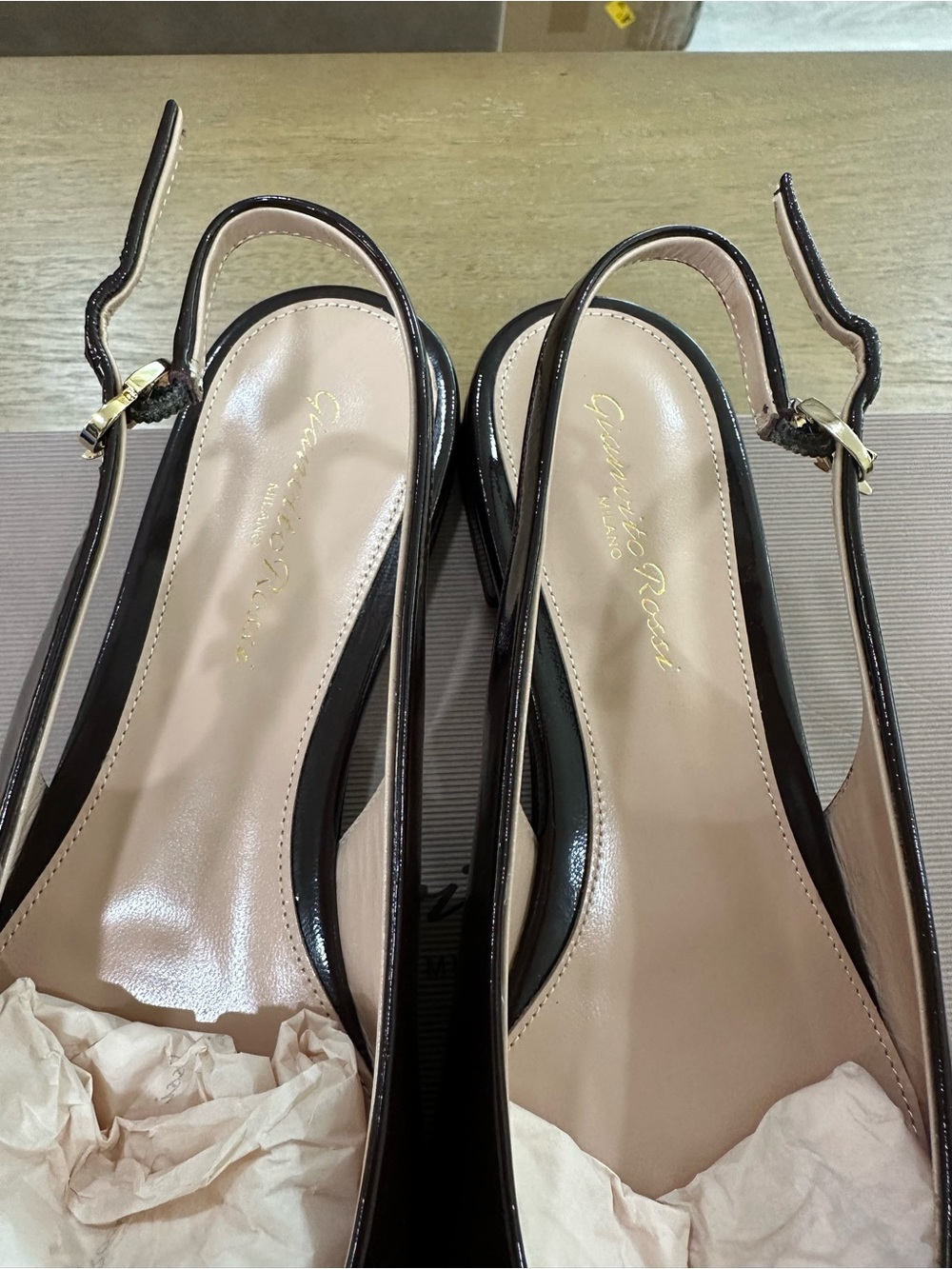 Gianvito Rossi Robbie Patent Leather Pointed Slingback Pumps - Picture 3 of 5